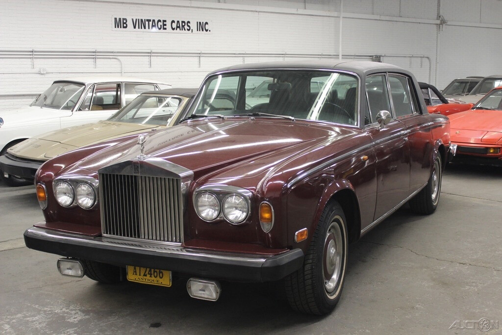 Rolls-Royce Silver Shadow 1974 Sedan