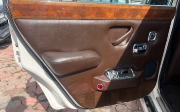 Rolls-Royce-Silver-Shadow-1978-Sedan-6