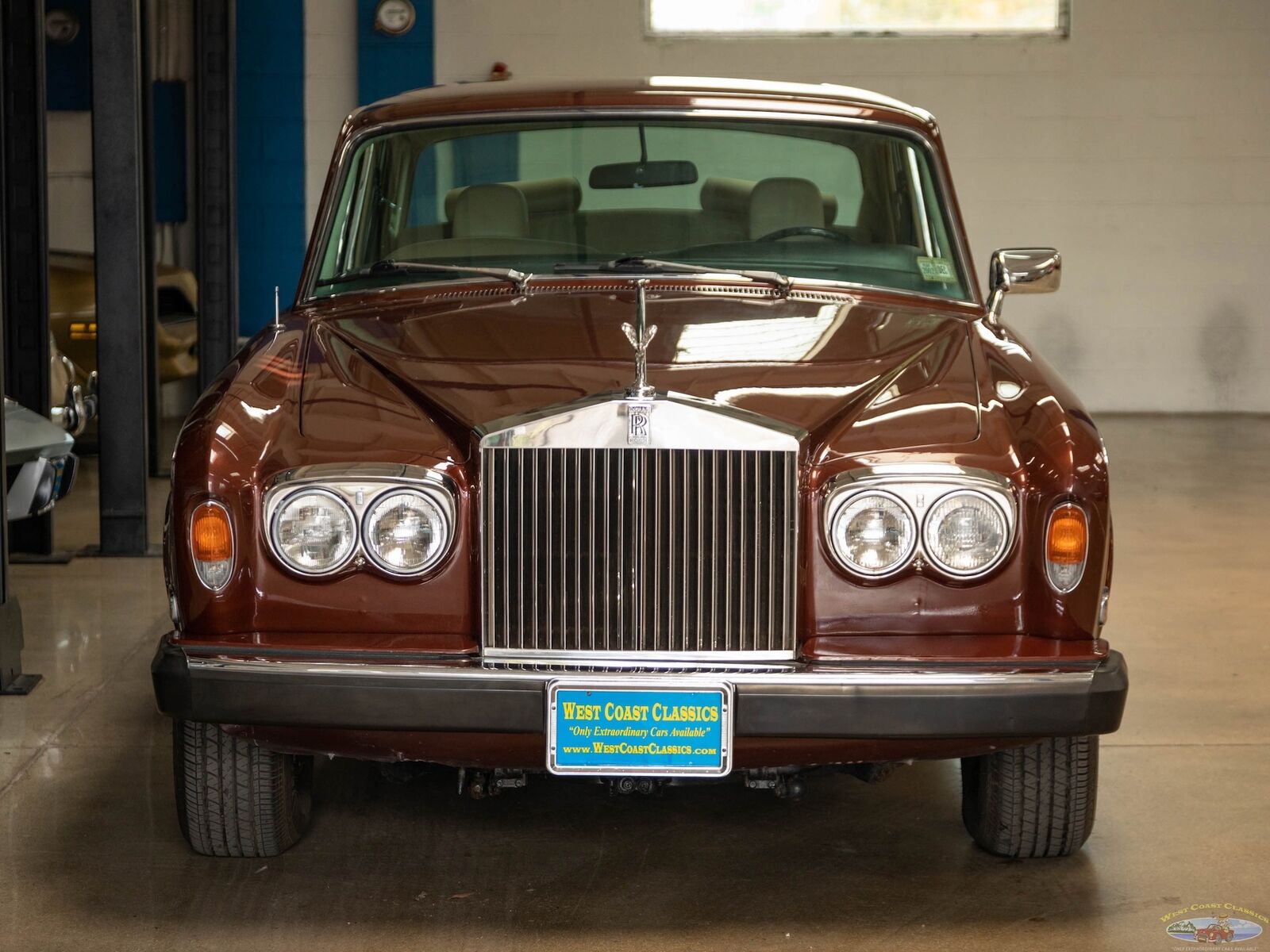 Rolls-Royce-Silver-Shadow-II-1979-4-Door-Sedan-12