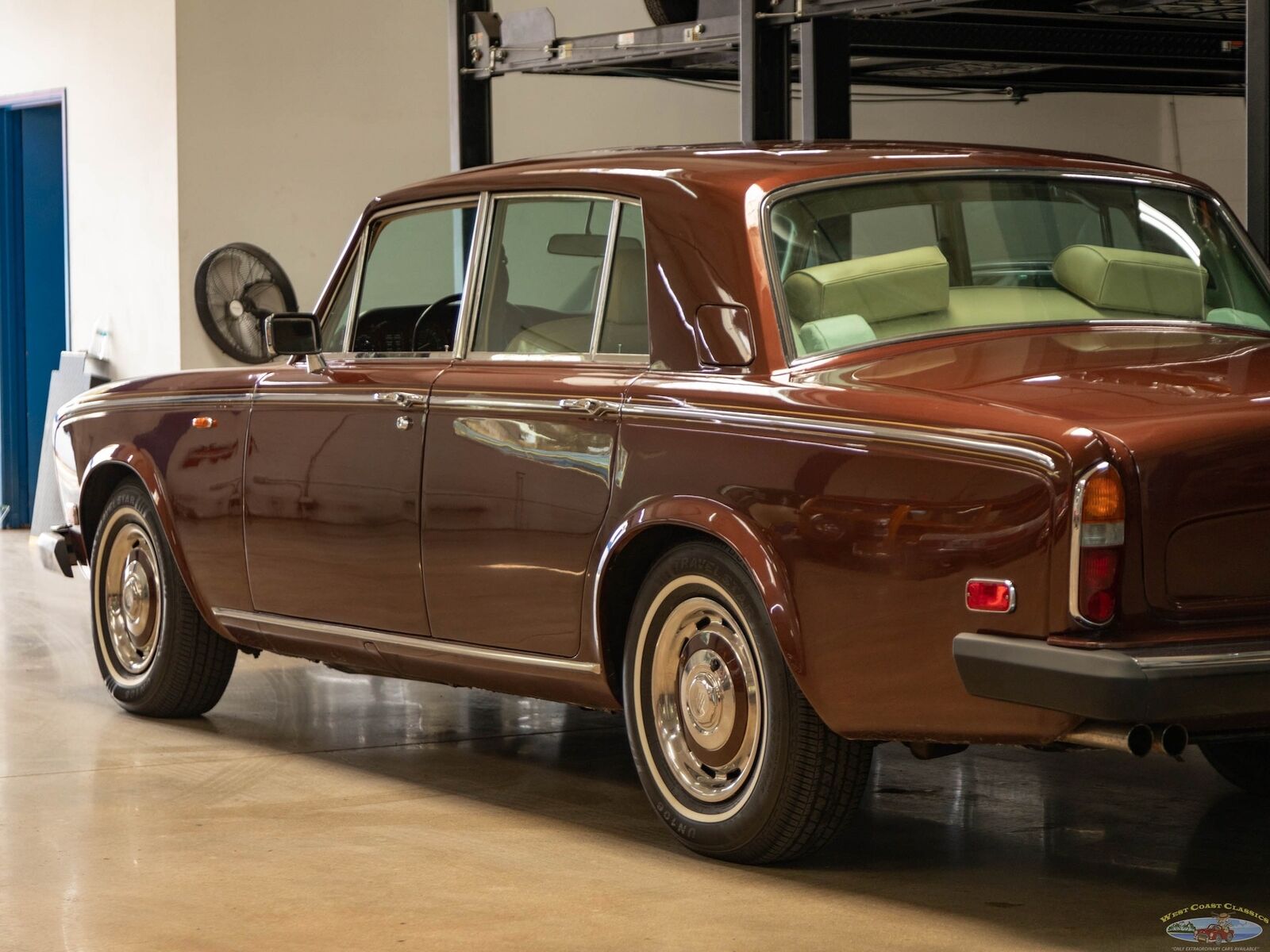 Rolls-Royce-Silver-Shadow-II-1979-4-Door-Sedan-16