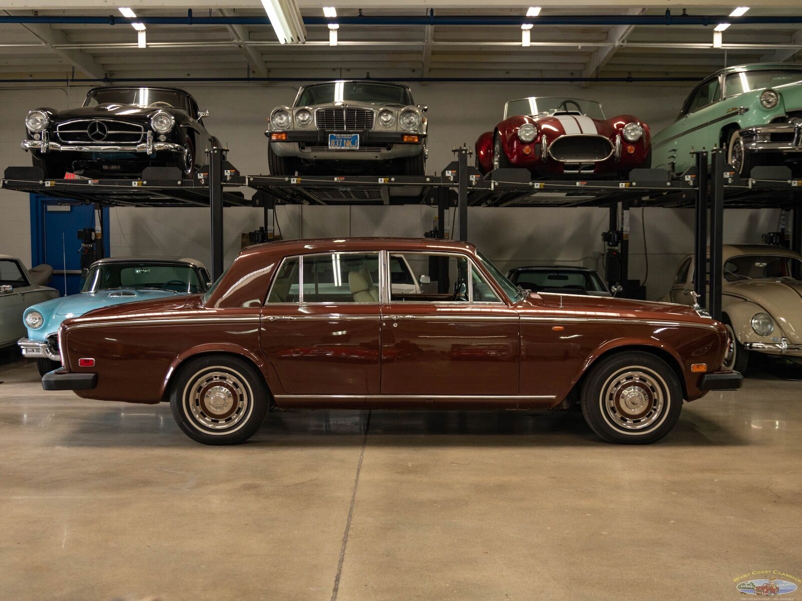 Rolls-Royce-Silver-Shadow-II-1979-4-Door-Sedan-2