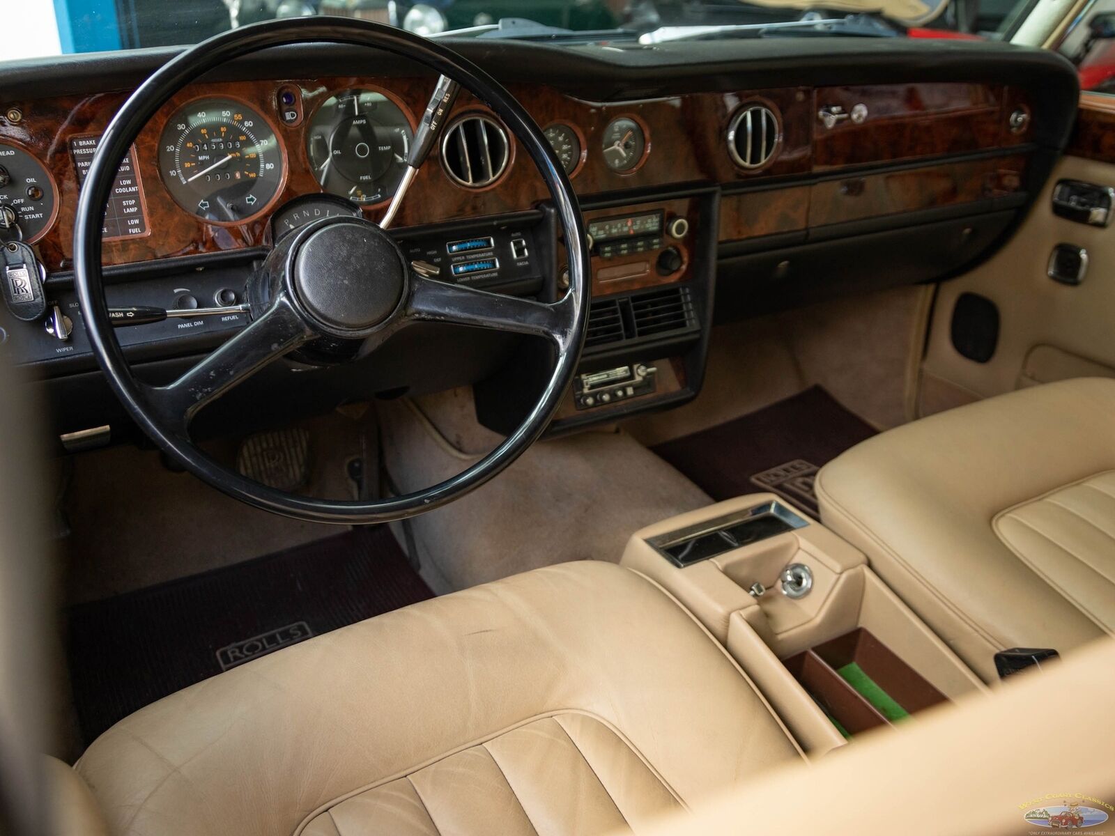 Rolls-Royce-Silver-Shadow-II-1979-4-Door-Sedan-26