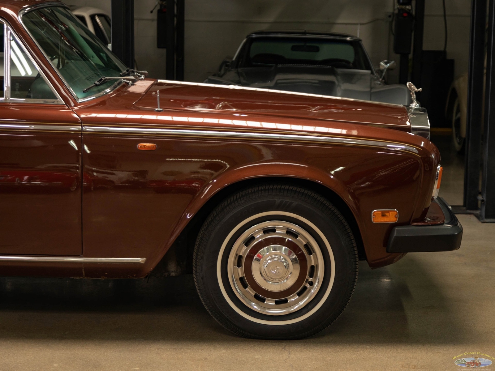 Rolls-Royce-Silver-Shadow-II-1979-4-Door-Sedan-3