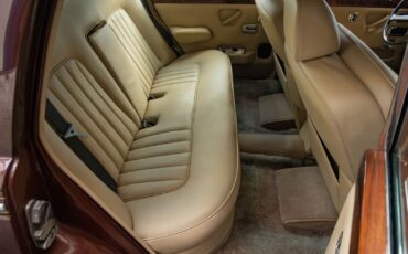 Rolls-Royce-Silver-Shadow-II-1979-4-Door-Sedan-39