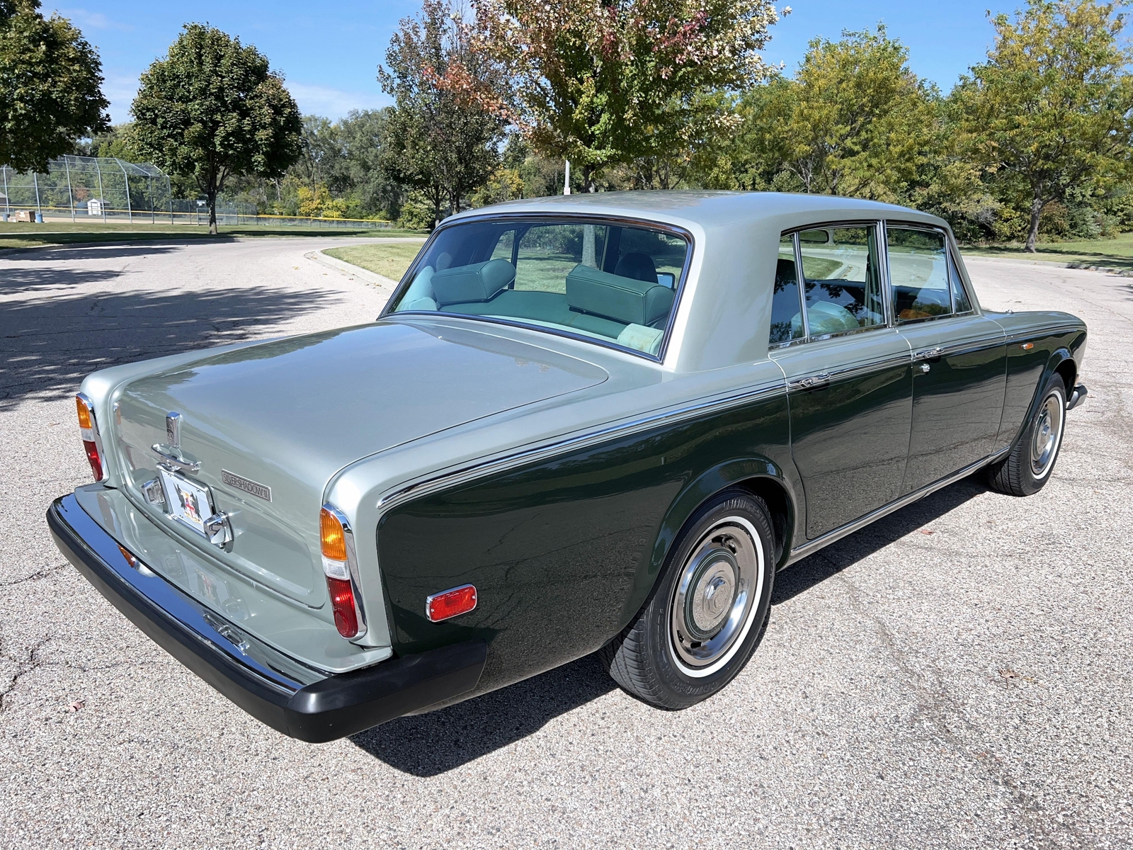 Rolls-Royce-Silver-Shadow-II-1979-7