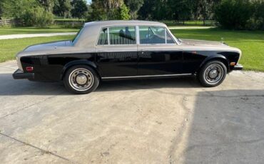 Rolls-Royce-Silver-Shadowii-1979-Sedan-10