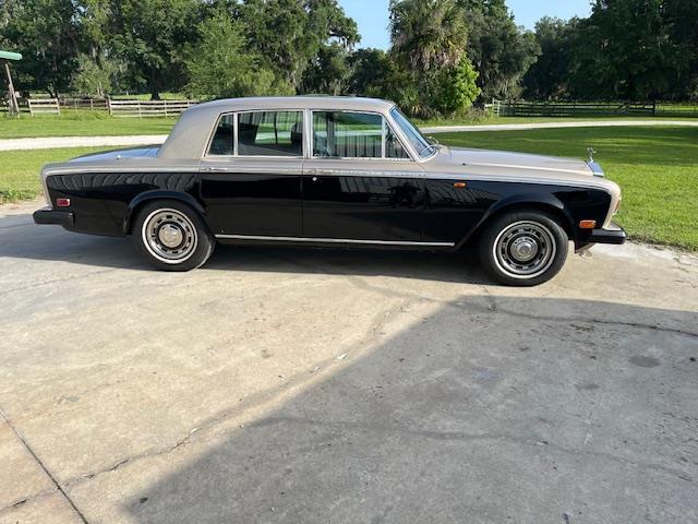 Rolls-Royce-Silver-Shadowii-1979-Sedan-11