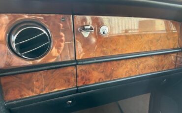 Rolls-Royce-Silver-Shadowii-1979-Sedan-24
