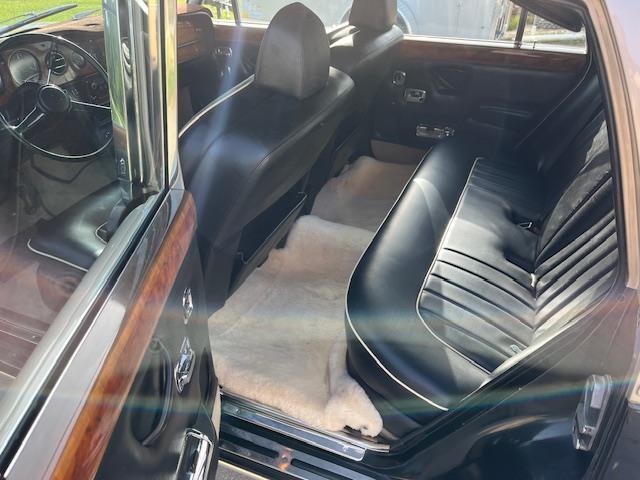 Rolls-Royce-Silver-Shadowii-1979-Sedan-28