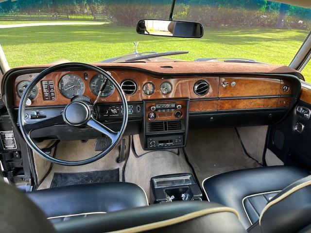Rolls-Royce-Silver-Shadowii-1979-Sedan-34