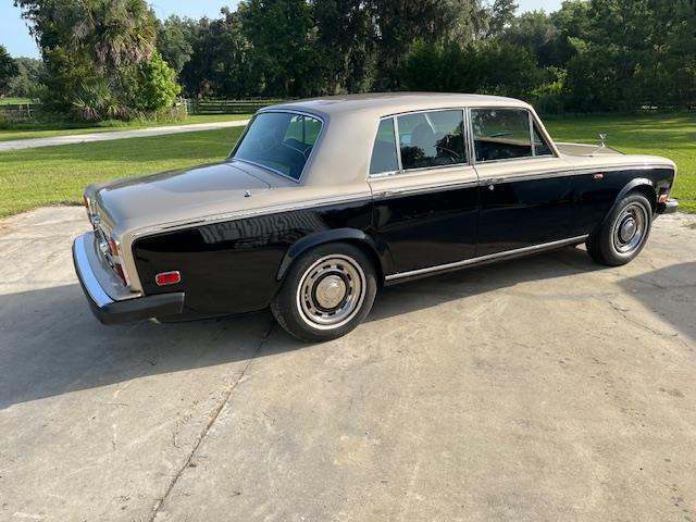 Rolls-Royce-Silver-Shadowii-1979-Sedan-9