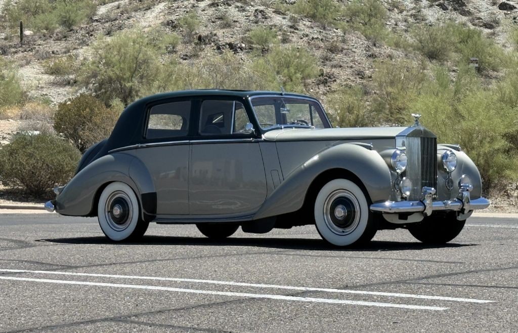Rolls-Royce-Silver-SpiritSpurDawn-1953-Saloon-Sedan-11
