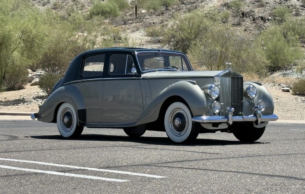 Rolls-Royce-Silver-SpiritSpurDawn-1953-Saloon-Sedan-12