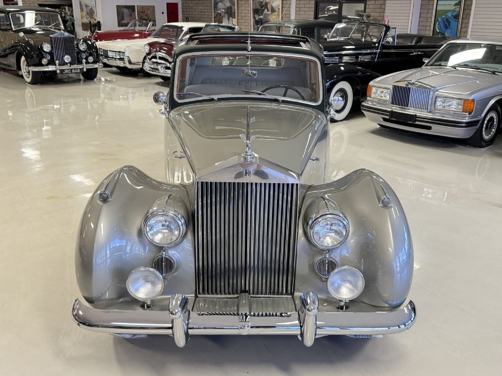 Rolls-Royce-Silver-SpiritSpurDawn-1953-Saloon-Sedan-27