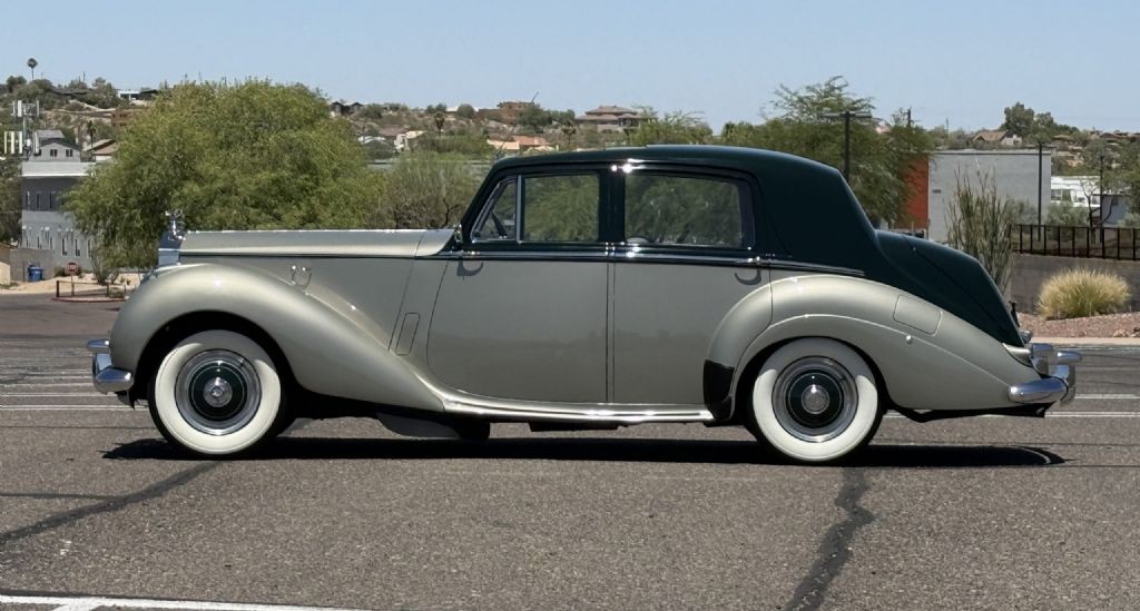 Rolls-Royce-Silver-SpiritSpurDawn-1953-Saloon-Sedan-3