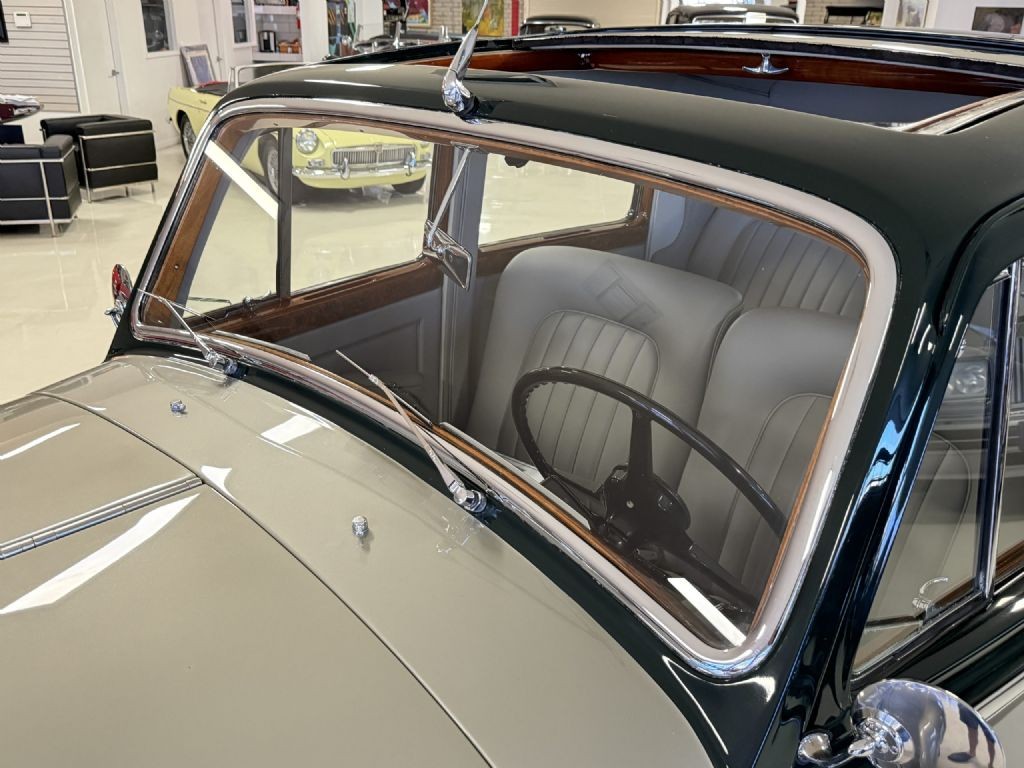 Rolls-Royce-Silver-SpiritSpurDawn-1953-Saloon-Sedan-36