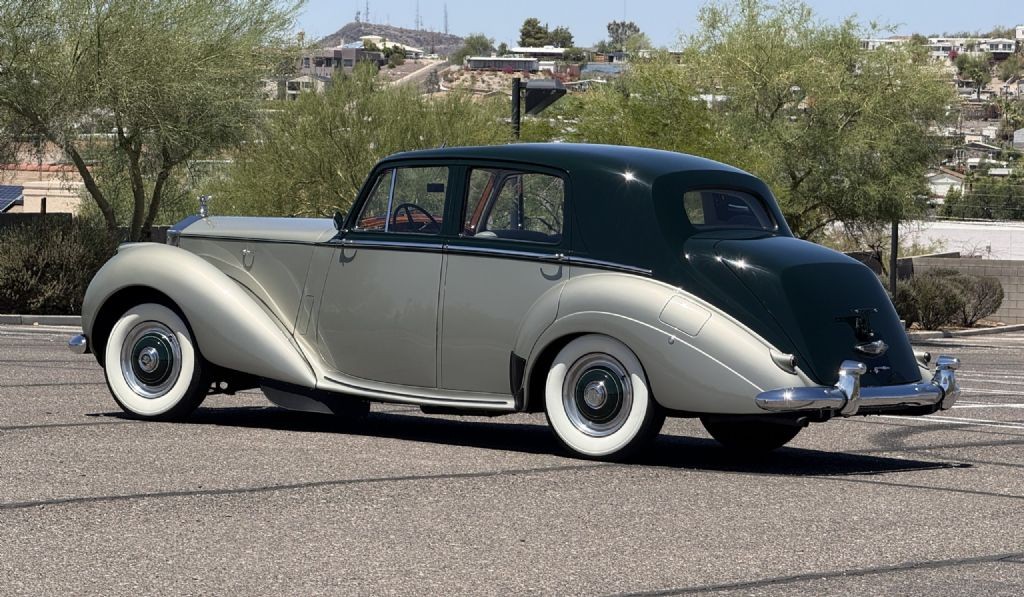 Rolls-Royce-Silver-SpiritSpurDawn-1953-Saloon-Sedan-5