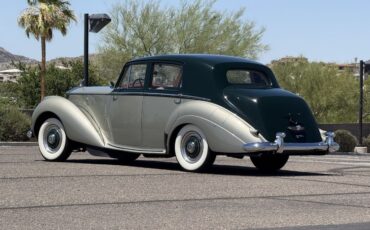 Rolls-Royce-Silver-SpiritSpurDawn-1953-Saloon-Sedan-6