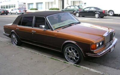 Rolls-Royce Silver Spirit/Spur/Dawn 1981 Sedan