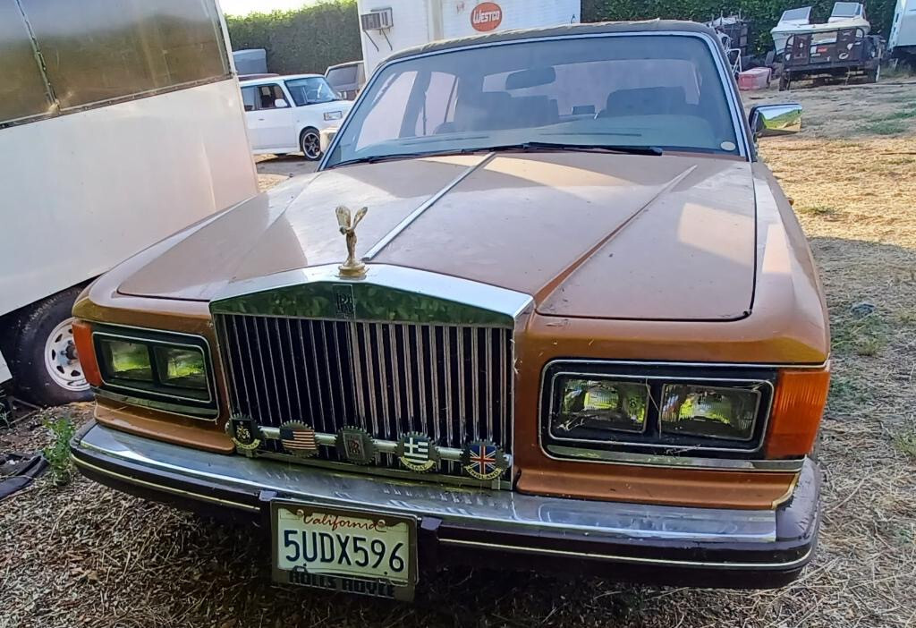 Rolls-Royce-Silver-SpiritSpurDawn-1981-Sedan-6