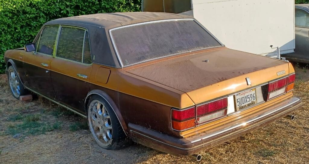 Rolls-Royce-Silver-SpiritSpurDawn-1981-Sedan-9