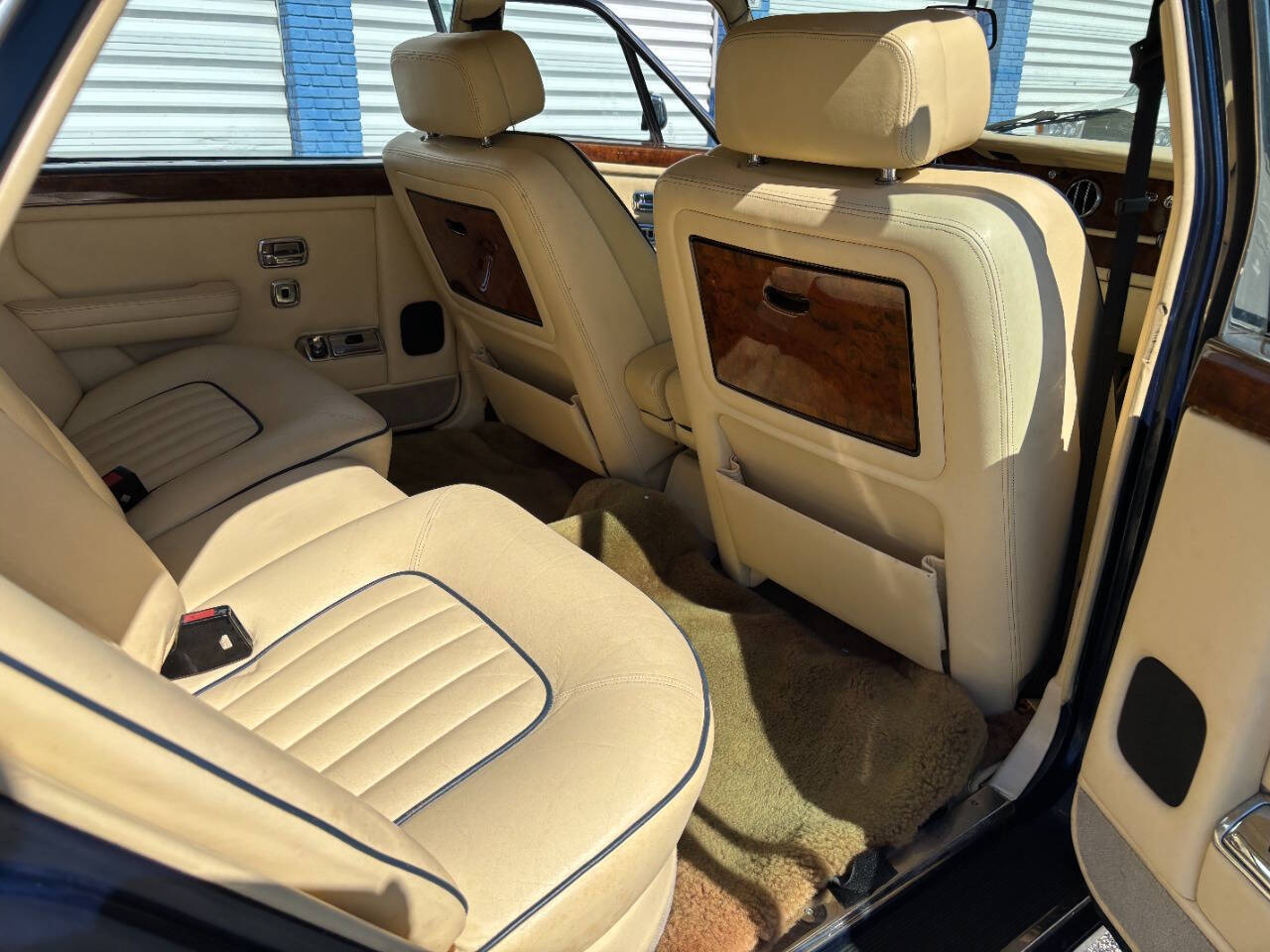 Rolls-Royce-Silver-SpiritSpurDawn-1985-Sedan-13