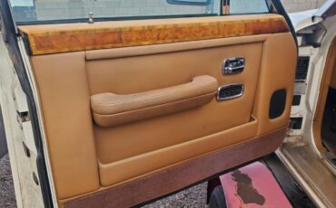 Rolls-Royce-Silver-SpiritSpurDawn-1986-Sedan-4