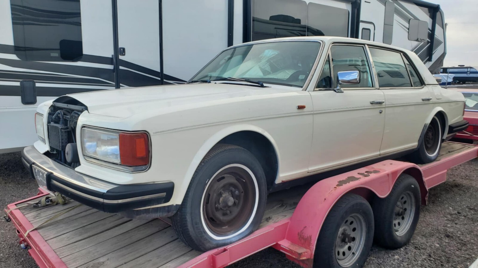 Rolls-Royce-Silver-SpiritSpurDawn-1986-Sedan