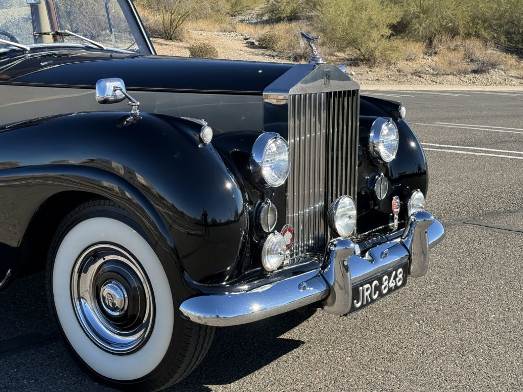 Rolls-Royce-Silver-Wraith-1956-Seven-Passenger-Limousine-12