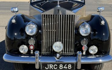 Rolls-Royce-Silver-Wraith-1956-Seven-Passenger-Limousine-13