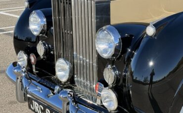Rolls-Royce-Silver-Wraith-1956-Seven-Passenger-Limousine-16