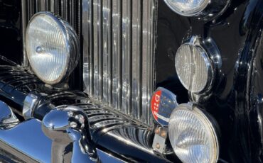 Rolls-Royce-Silver-Wraith-1956-Seven-Passenger-Limousine-17