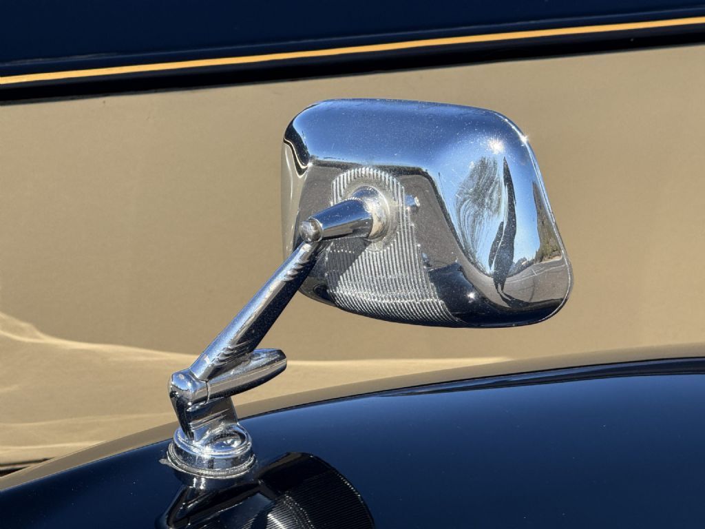 Rolls-Royce-Silver-Wraith-1956-Seven-Passenger-Limousine-26