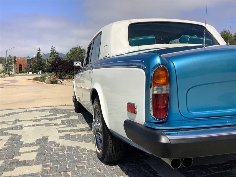 Rolls-Royce-Wraith-1978-Sedan-13