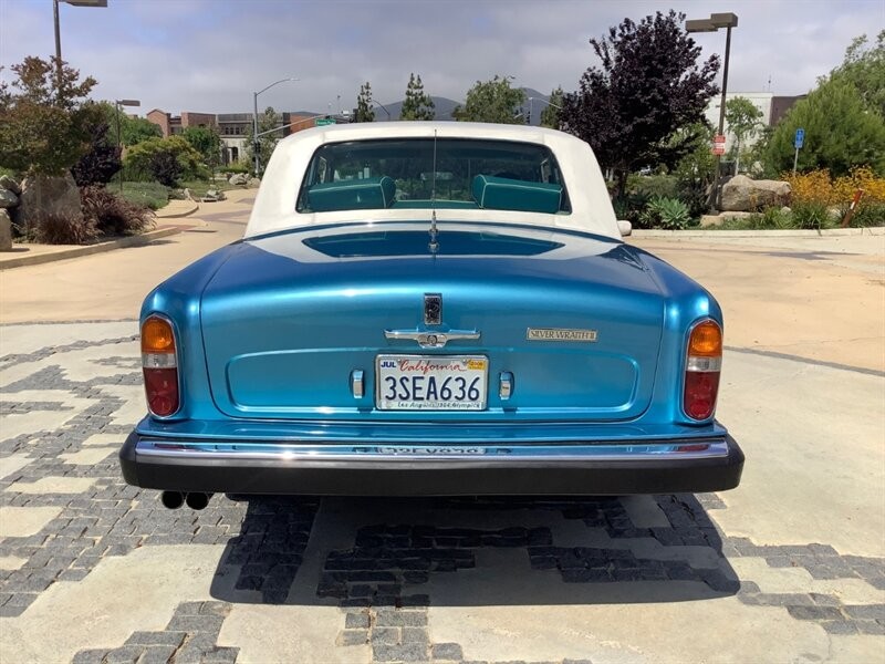 Rolls-Royce-Wraith-1978-Sedan-14