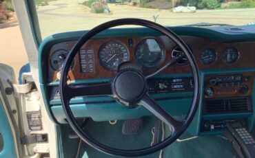 Rolls-Royce-Wraith-1978-Sedan-20