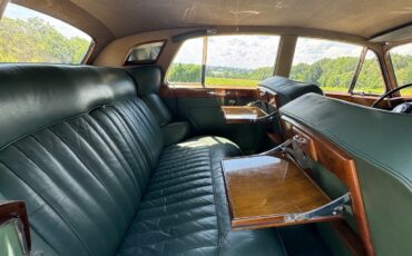 Rolls-Royce-silver-cloud-ii-1961-21