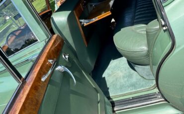 Rolls-Royce-silver-cloud-ii-1961-22