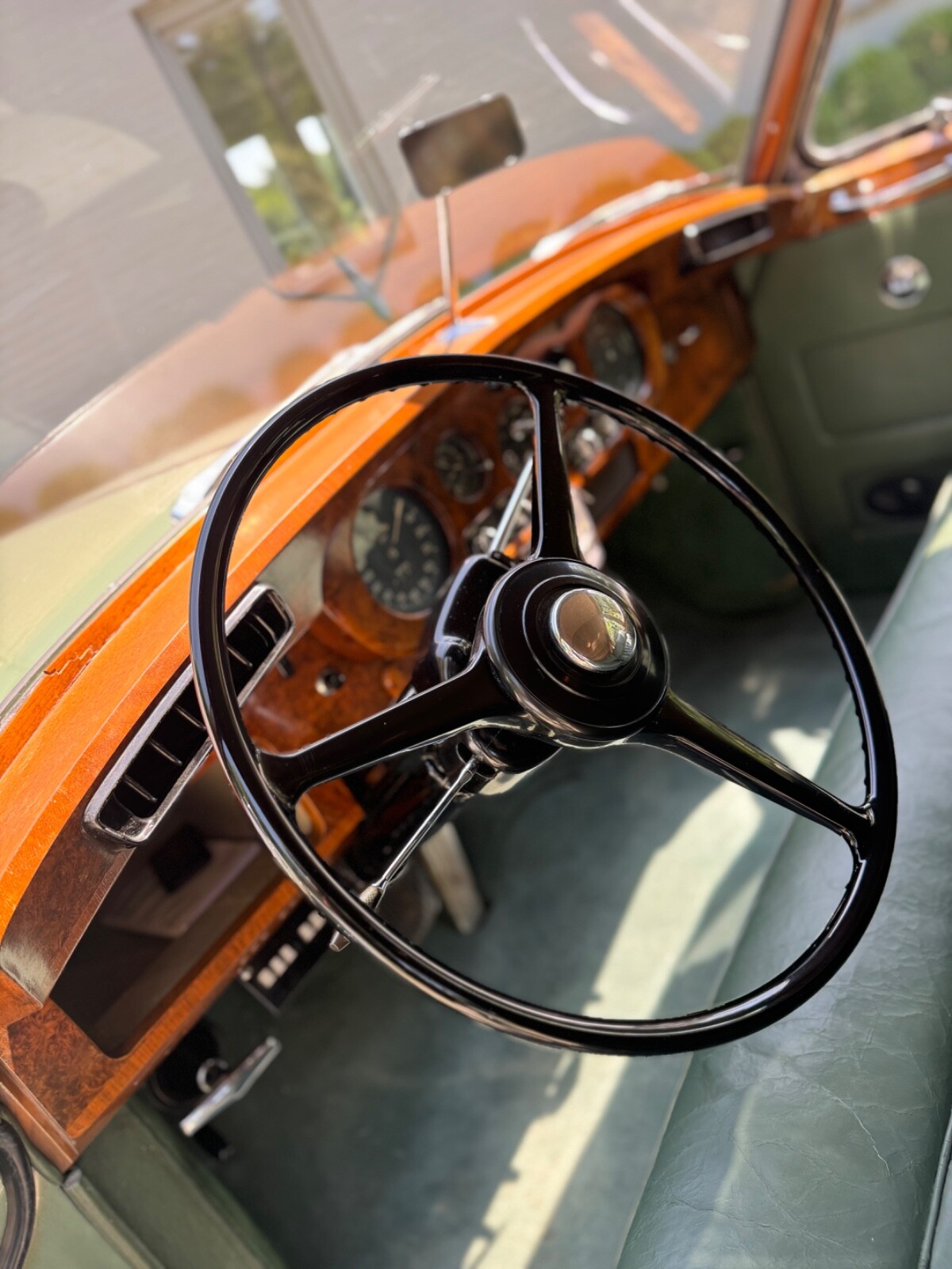 Rolls-Royce-silver-cloud-ii-1961-27