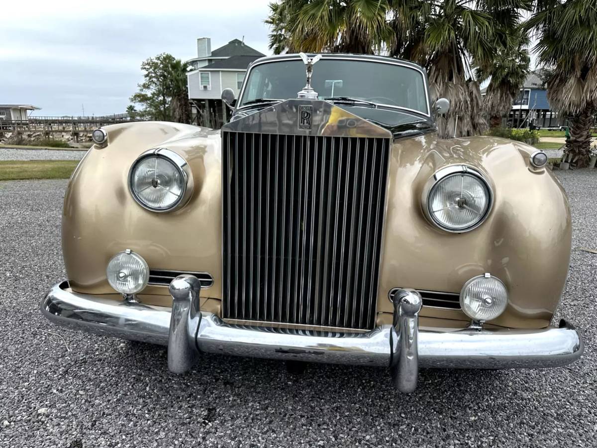 Rolls-royce-Silver-cloud-ii-1960-3
