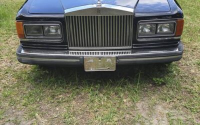 Rolls-royce Silver spur  1982 black