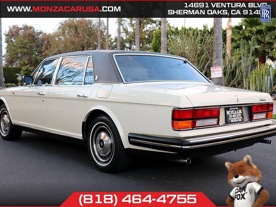 Rolls-royce-Silver-spur-1984-4