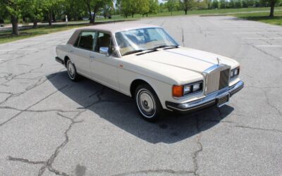 Rolls-royce Silver spur  1988 brown