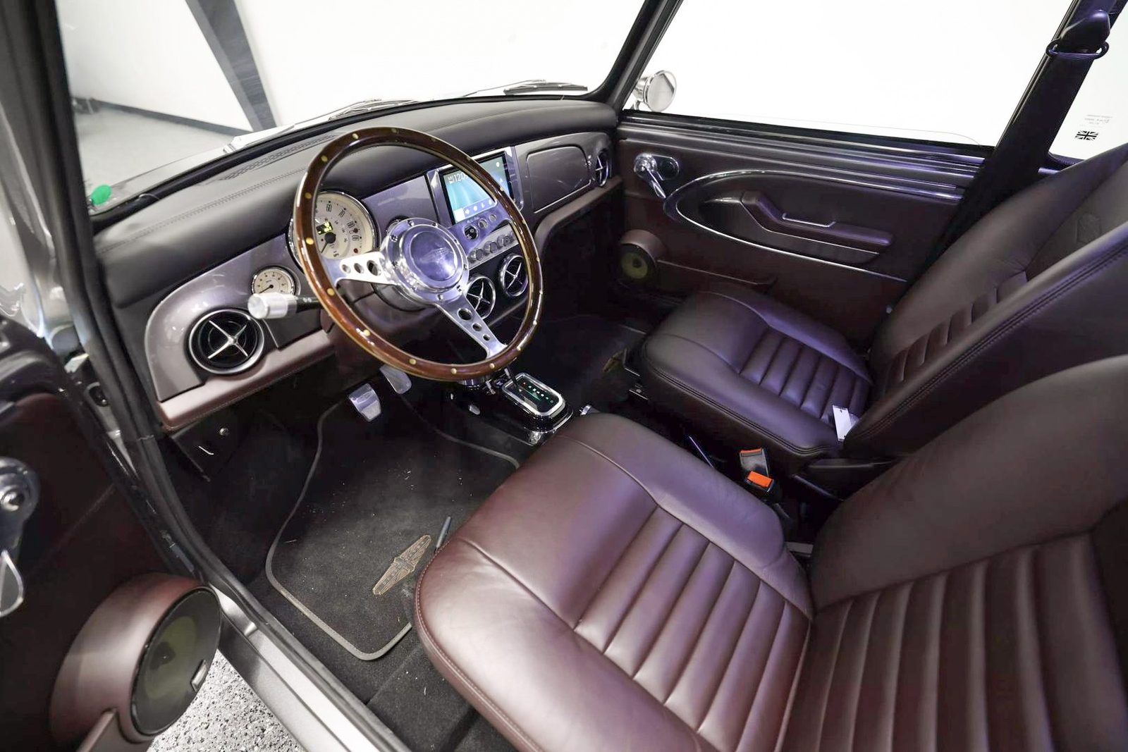 Rover-Mini-1992-2d-Coupe-22
