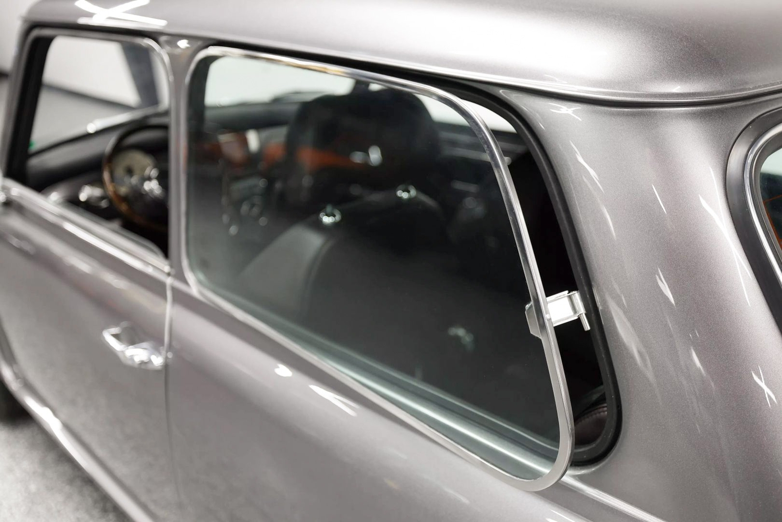 Rover-Mini-1992-2d-Coupe-29