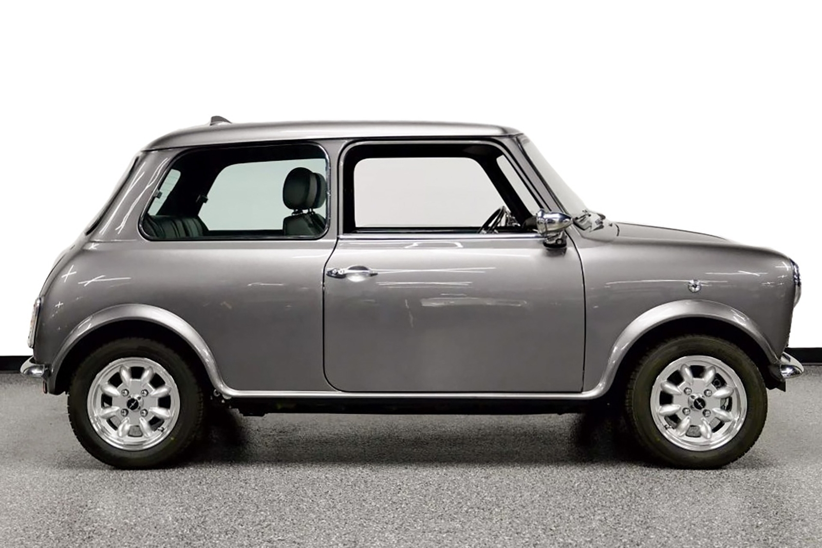 Rover-Mini-1992-2d-Coupe-34