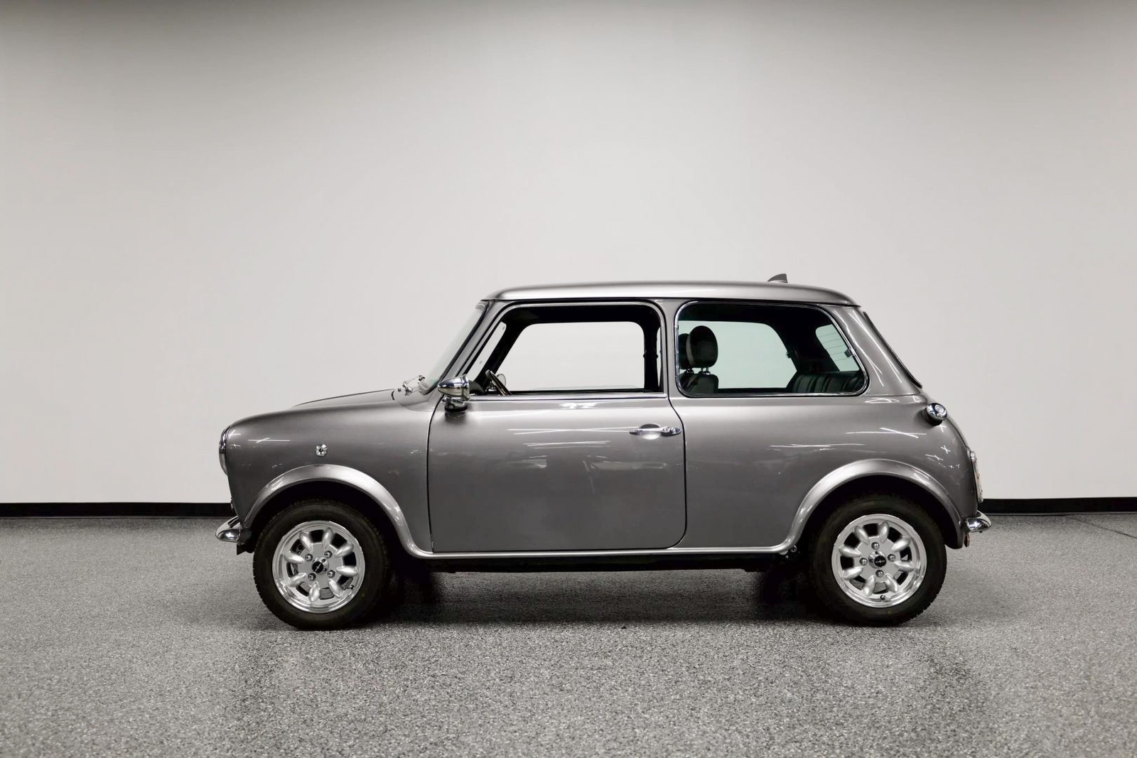 Rover-Mini-1992-2d-Coupe-4