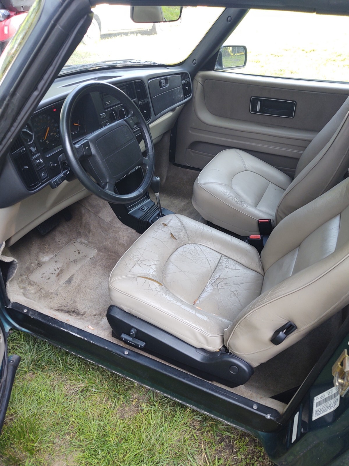 Saab-900-1992-Convertible-10