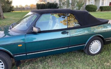 Saab-900-1993-Convertible-13