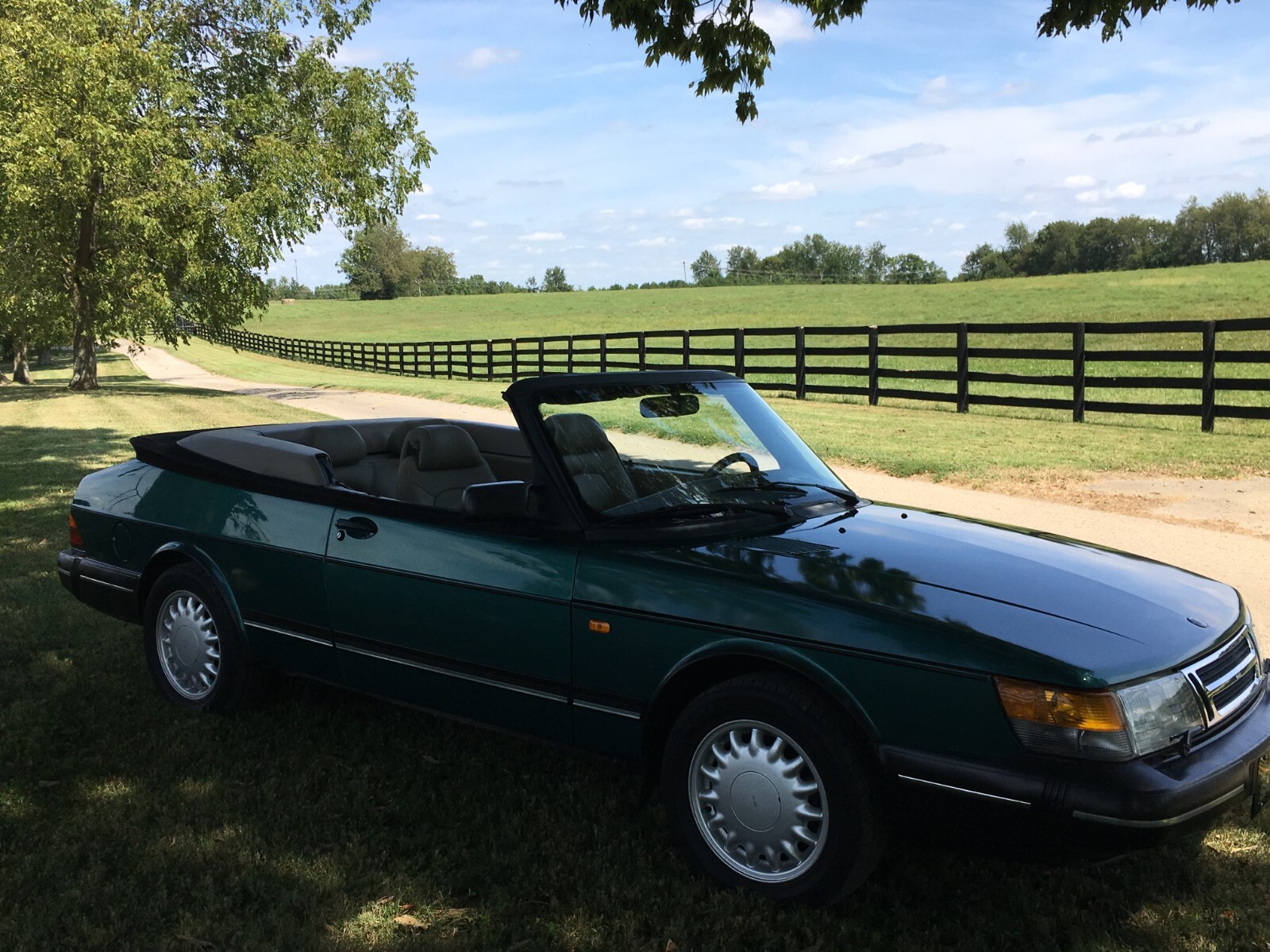 Saab-900-1993-Convertible-2